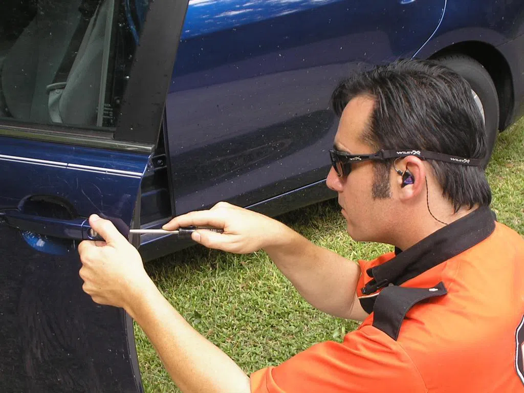 Brisbane CA Locksmith Store Brisbane, CA 415-316-0026 - car-unlock
